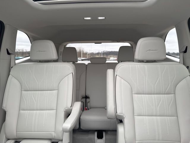 New 2026 Buick Enclave Avenir w/ Super Cruise Package image 34