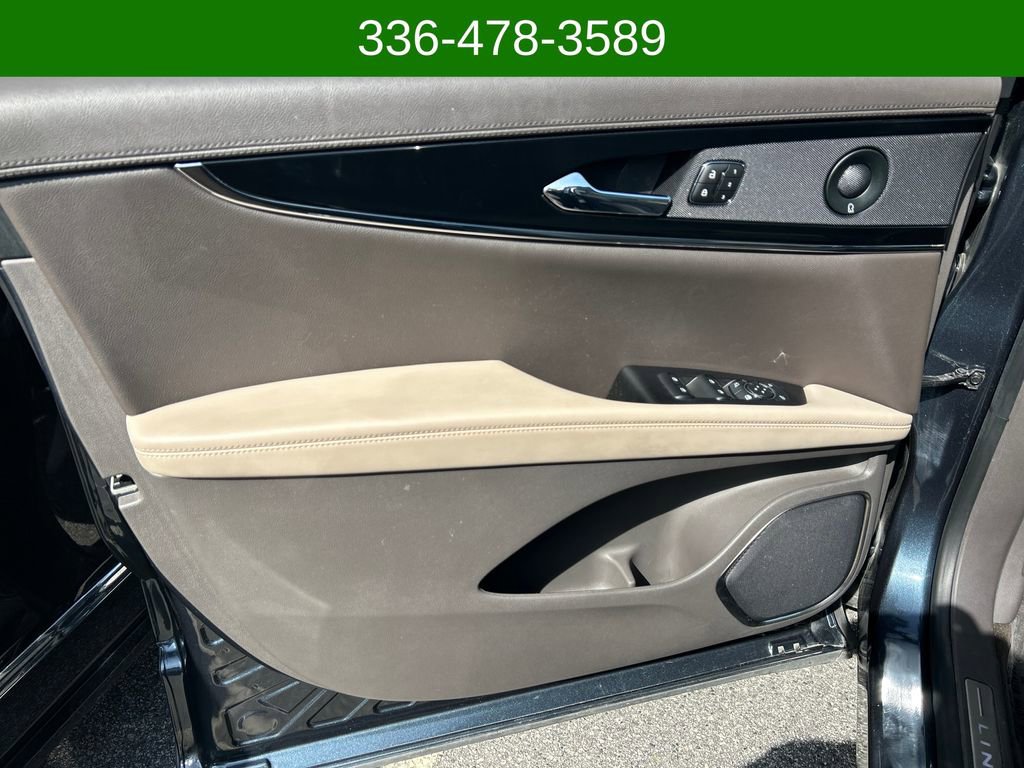 Certified 2023 Lincoln Nautilus Reserve w/ Equipment Group 201A image 10