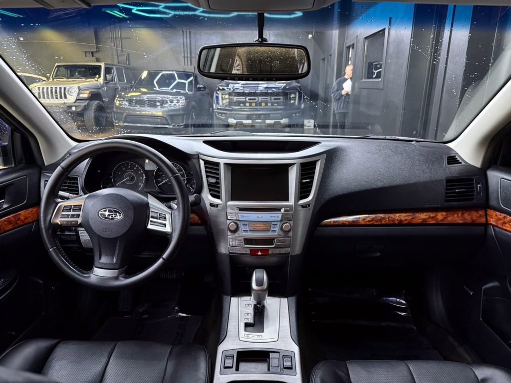 Used 2012 Subaru Outback 3.6R Limited image 21