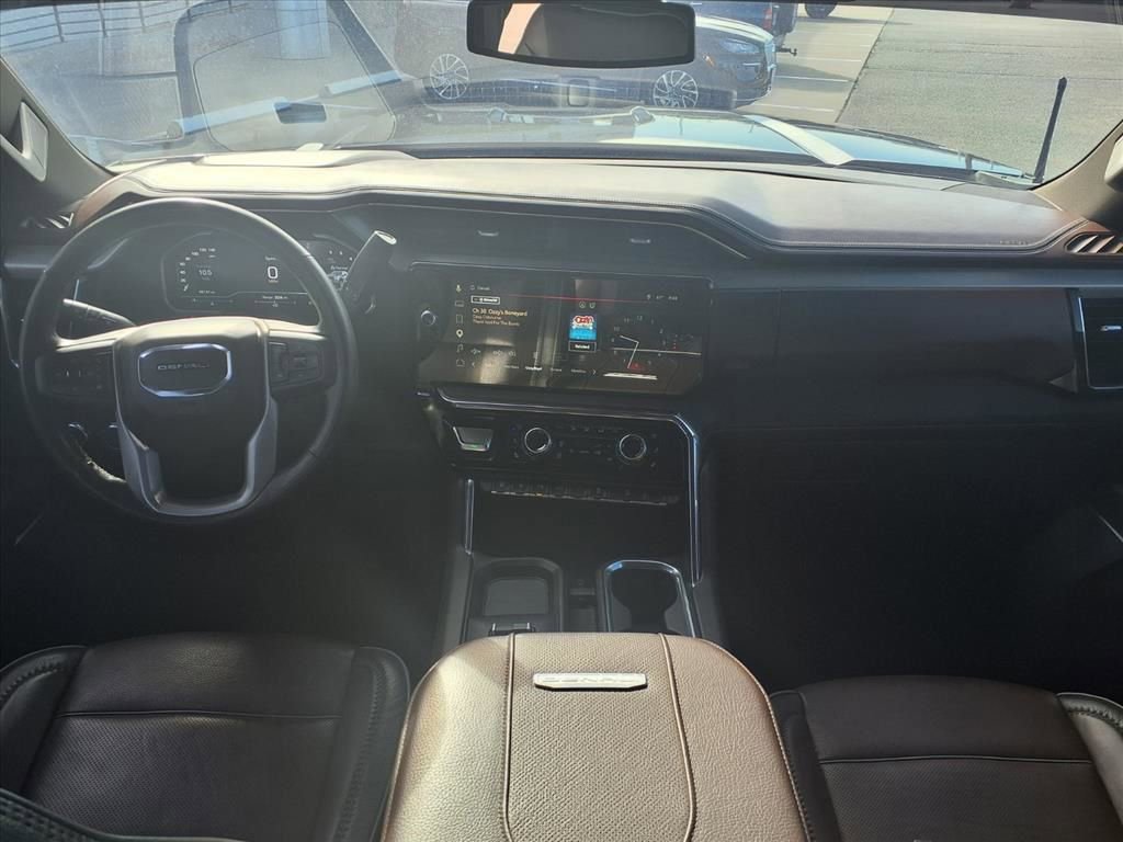 Certified 2024 GMC Sierra 2500 Denali image 3