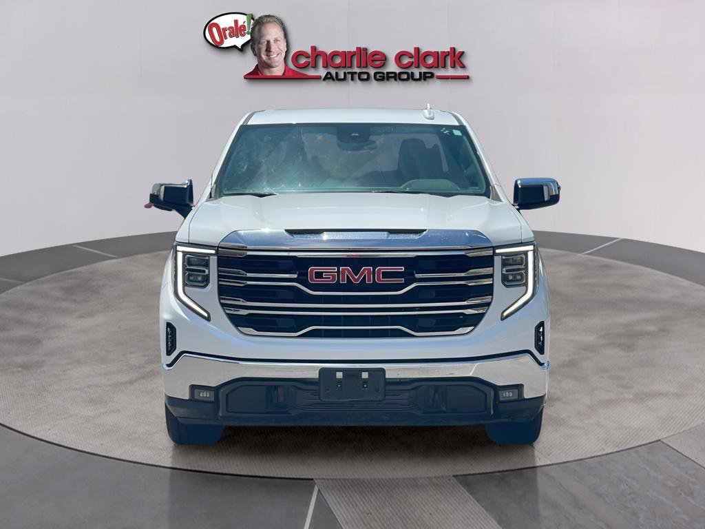 Used 2025 GMC Sierra 1500 SLT RWD image 10