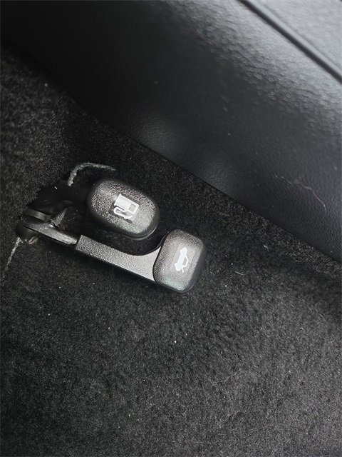 Certified 2024 Hyundai Elantra SEL image 20