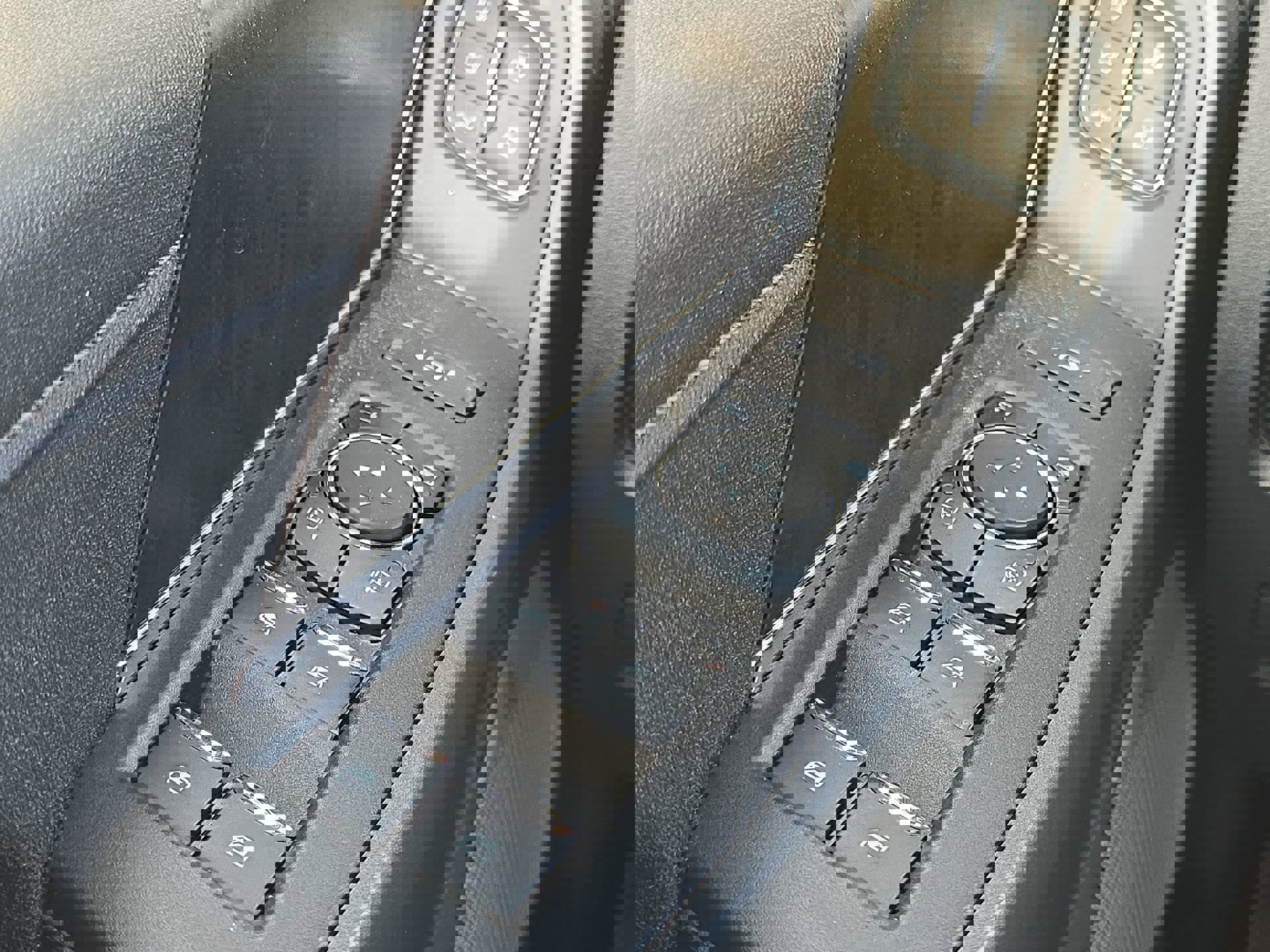 Used 2024 Ford F250 Lariat w/ Lariat Ultimate Package image 13