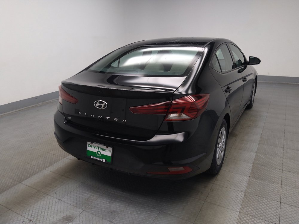 Used 2019 Hyundai Elantra SE FWD image 9