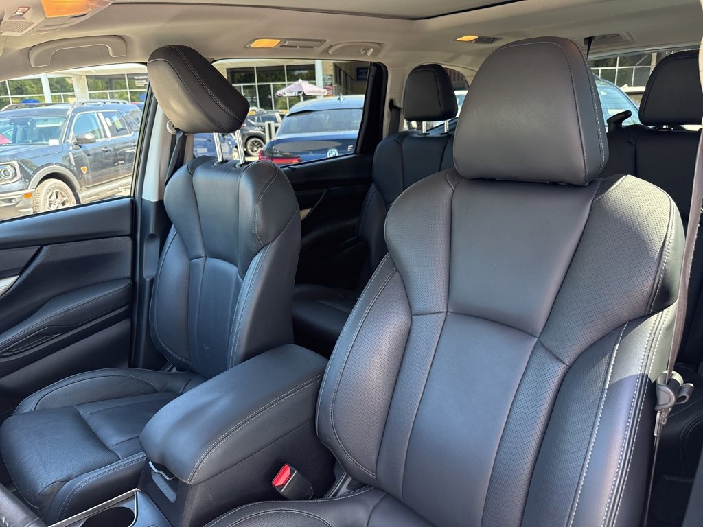 Certified 2022 Subaru Ascent Limited w/ Technology Package image 24