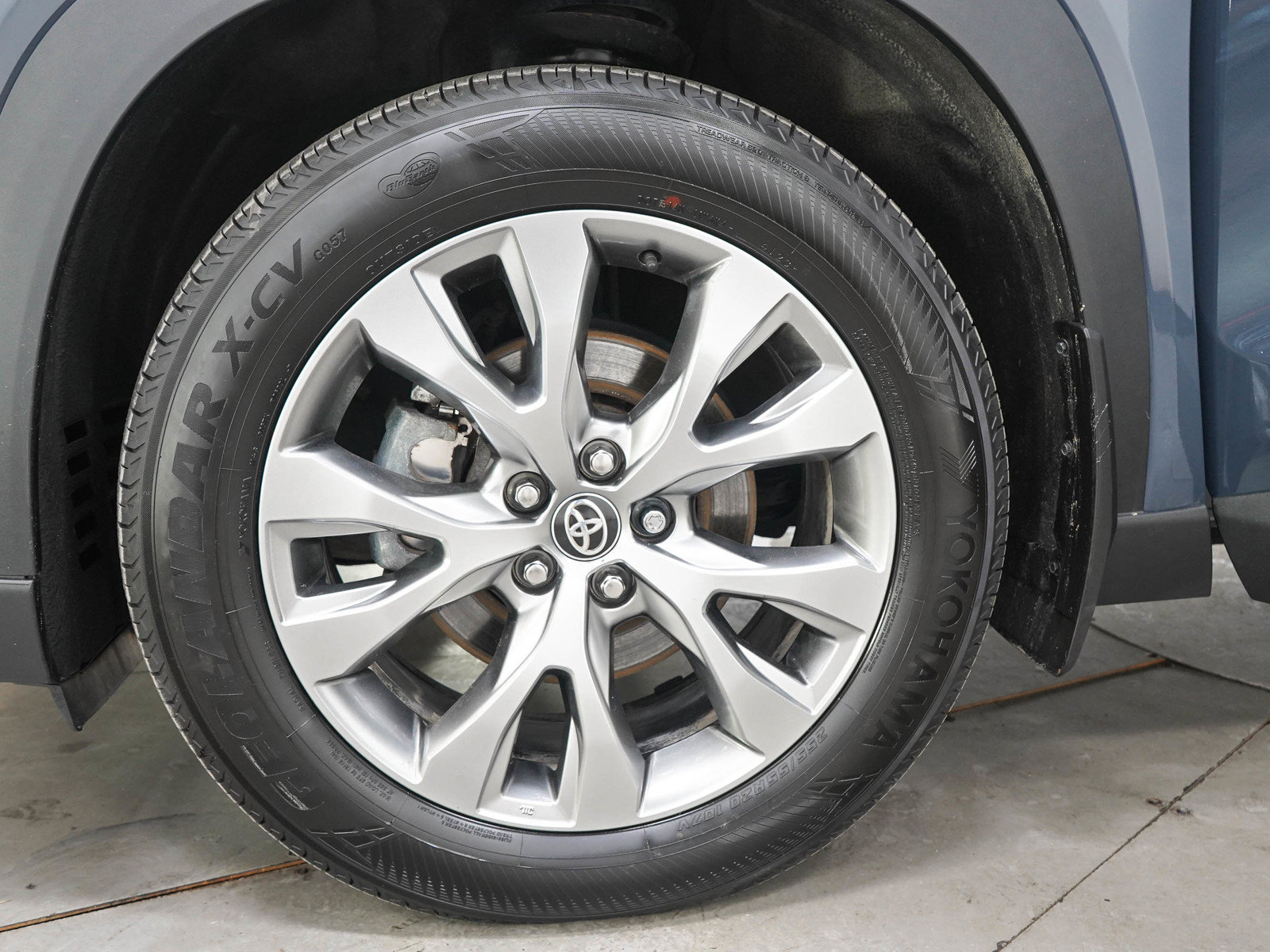 Used 2024 Toyota Grand Highlander AWD image 33