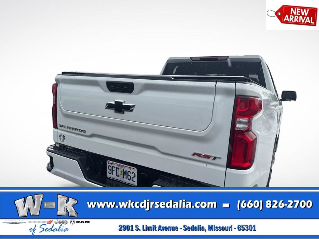 Used 2022 Chevrolet Silverado 1500 RST w/ Protection Package AWD/4WD image 7