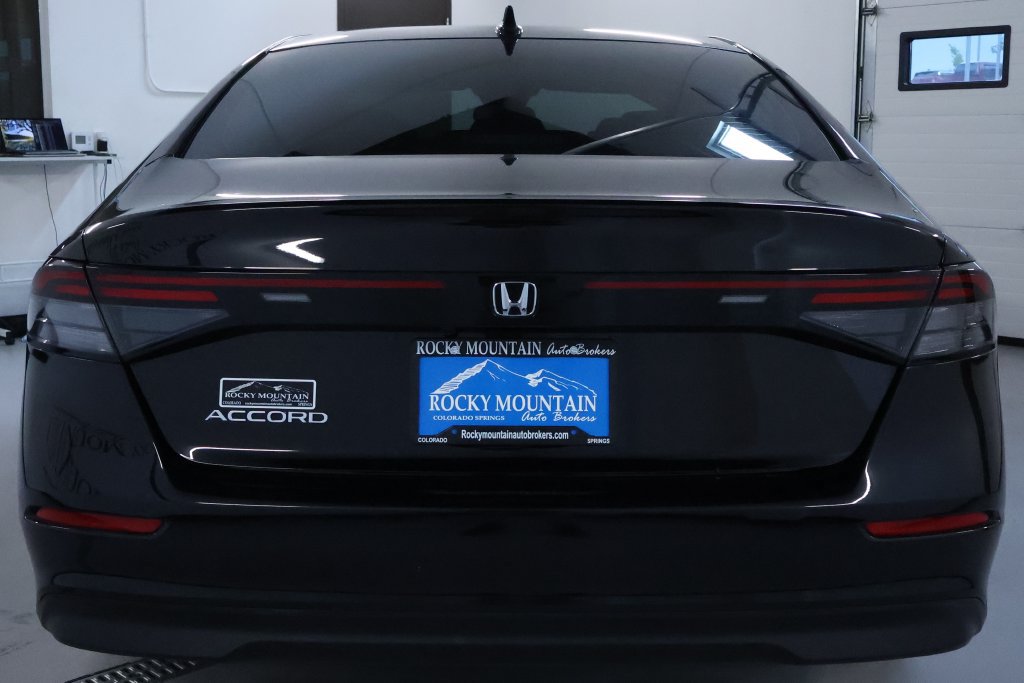 Used 2024 Honda Accord EX image 6