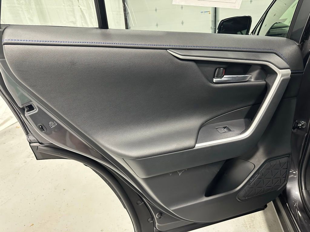 Used 2025 Toyota RAV4 XSE w/ Weather Package AWD/4WD image 44