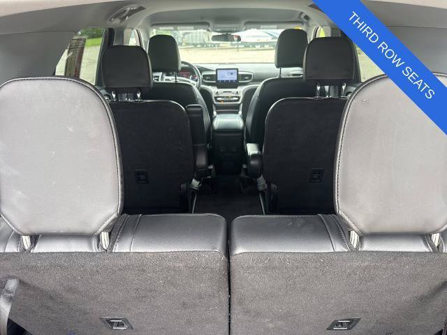 Certified 2023 Ford Explorer XLT w/ Equipment Group 202A AWD/4WD image 15