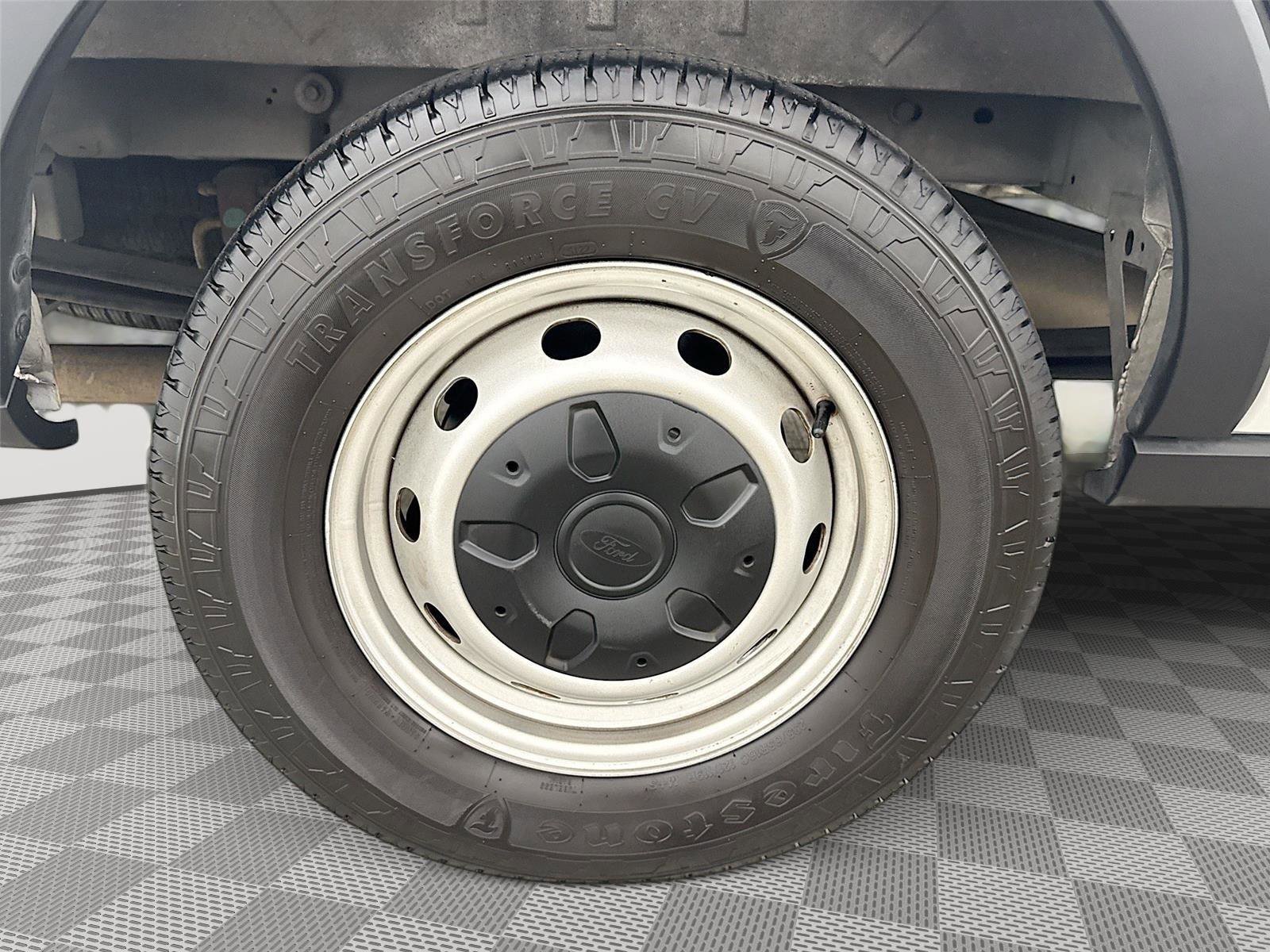 Used 2020 Ford Transit 350 XL RWD image 26