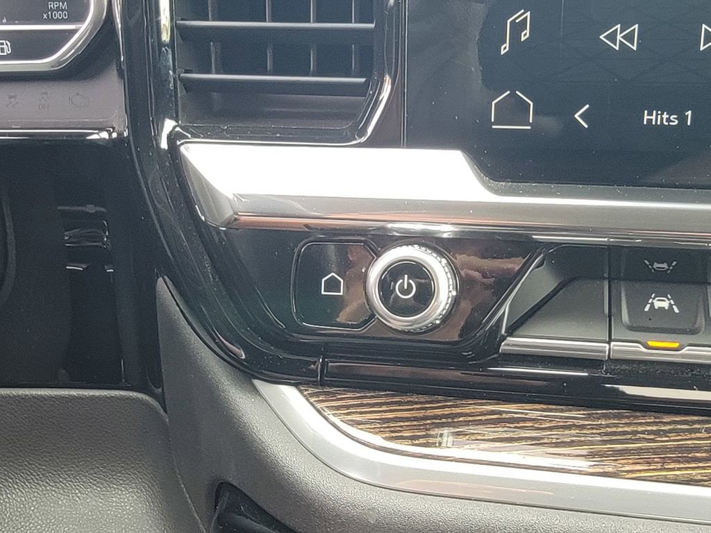 Used 2022 GMC Sierra 1500 Elevation w/ Elevation Premium Package image 32