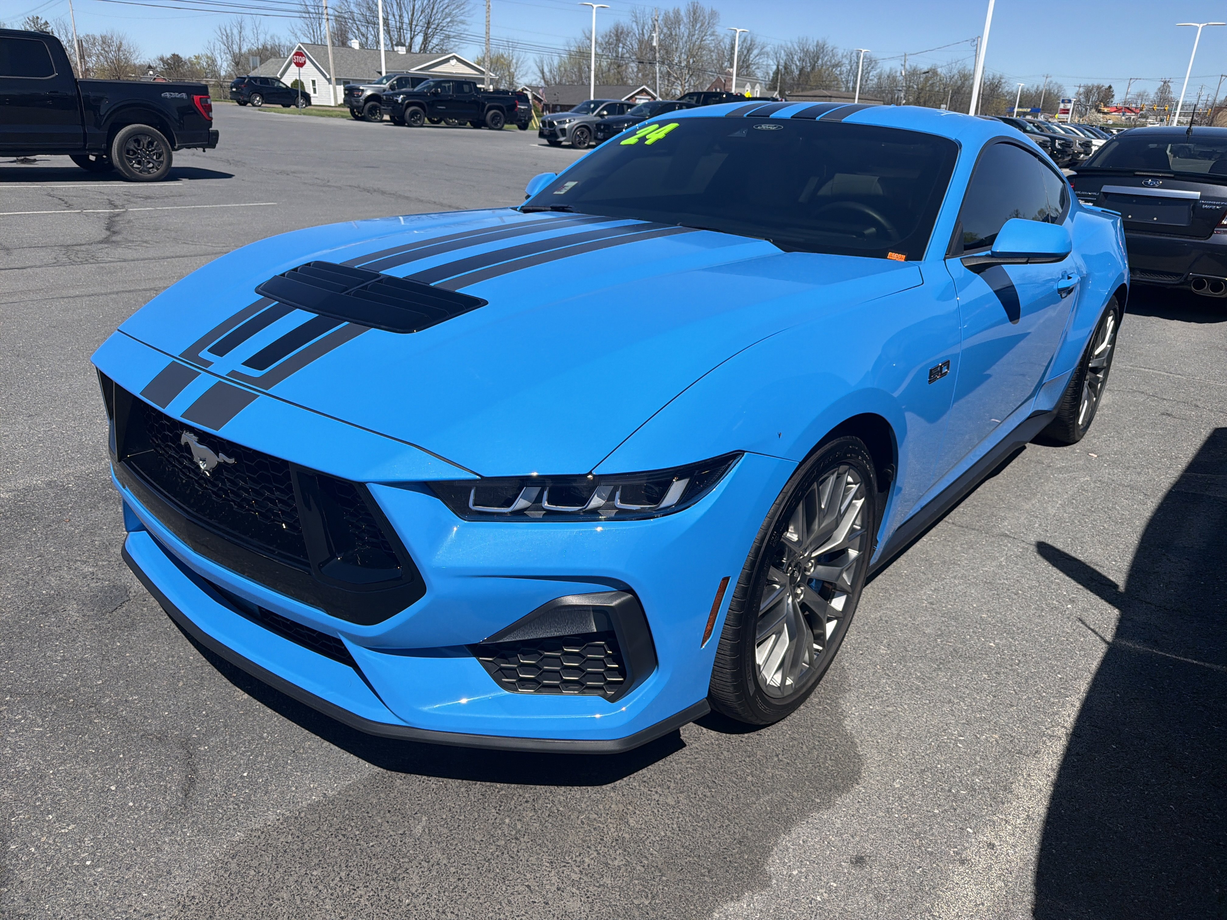 Used 2024 Ford Mustang GT Premium image 2