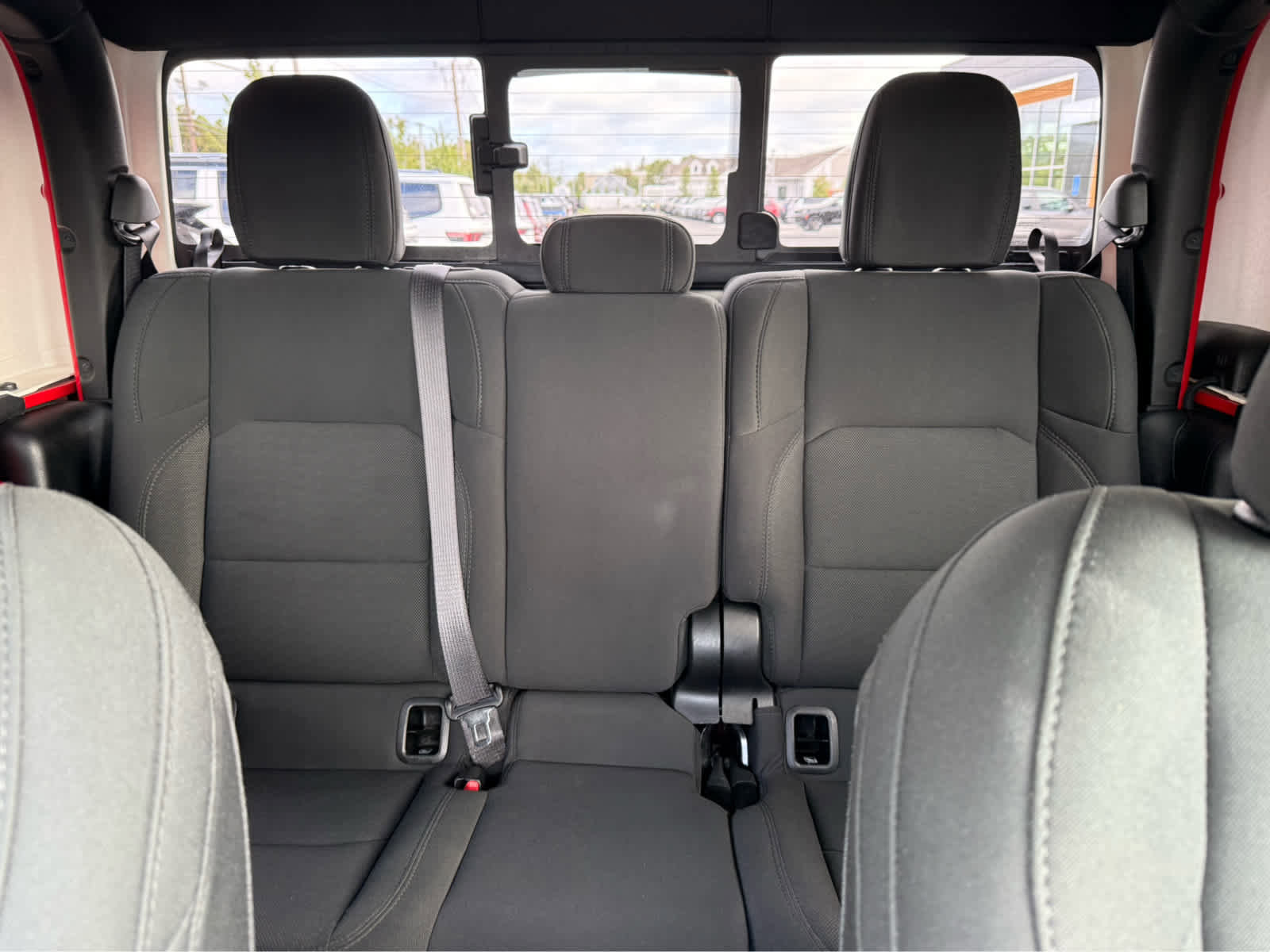 Used 2021 Jeep Gladiator Sport image 27