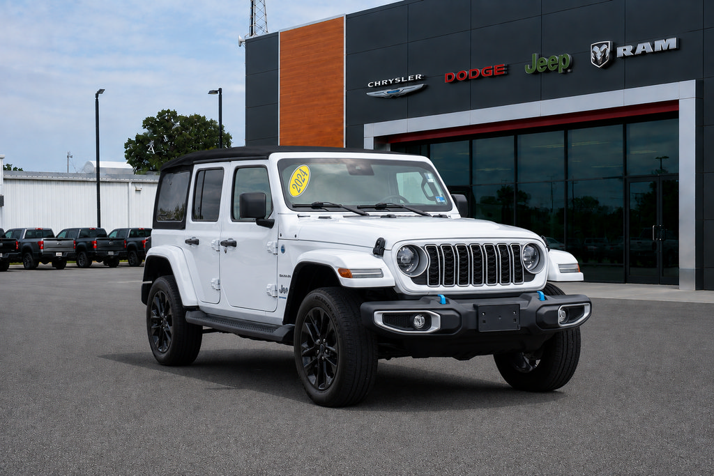 Used 2024 Jeep Wrangler Unlimited Sahara