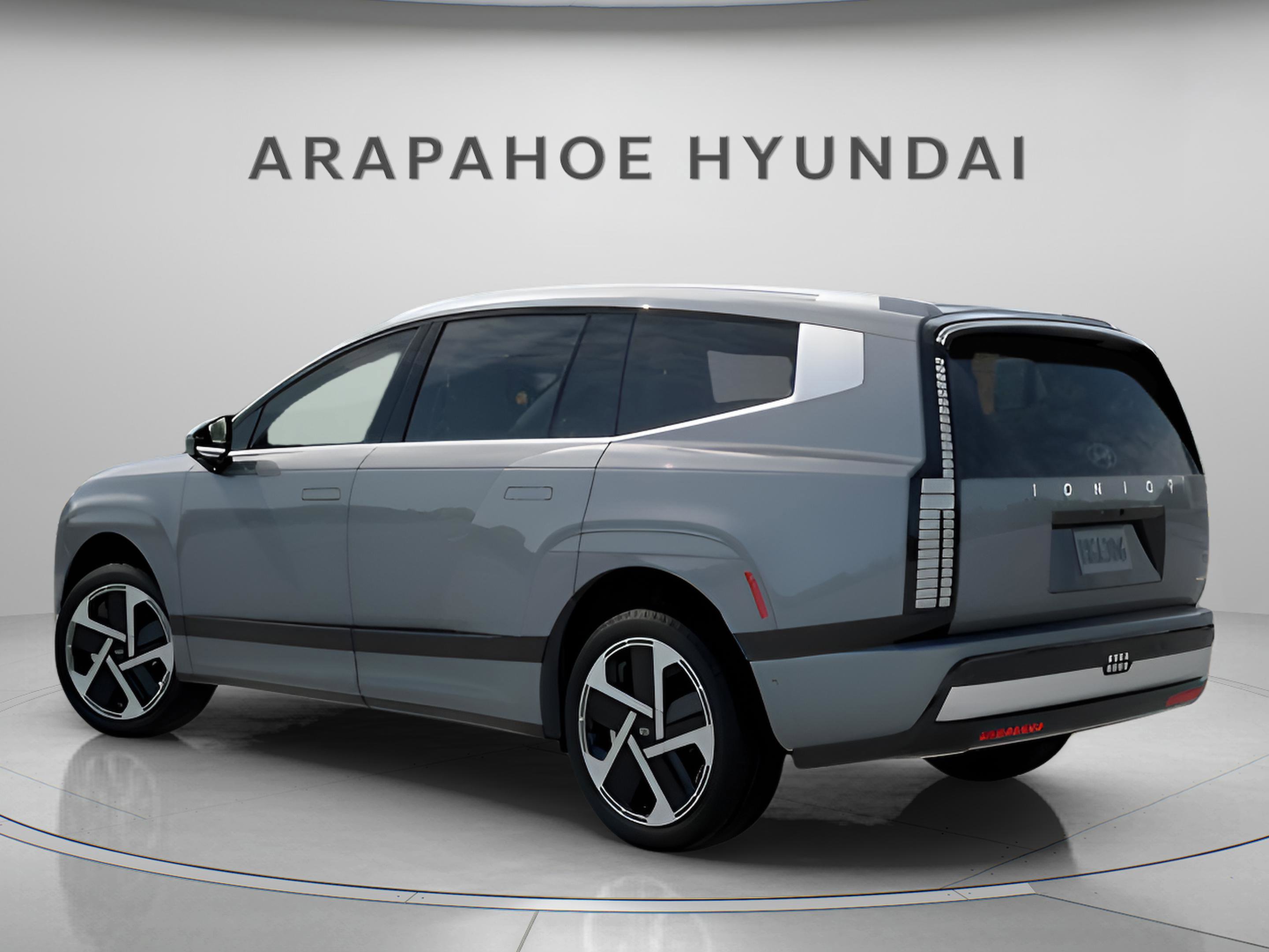 New 2026 Hyundai Ioniq 9 Calligraphy image 3