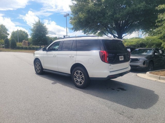 Used 2025 Ford Expedition Active RWD image 18