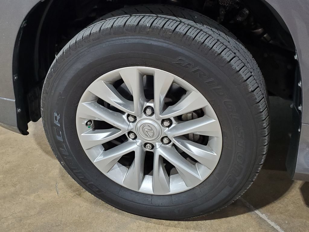 Used 2018 Lexus GX 460 Premium w/ Premium Package AWD/4WD image 41