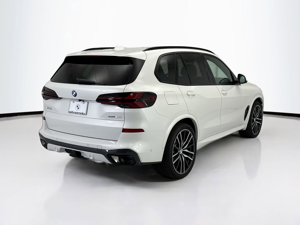 New 2026 BMW X5 xDrive40i w/ Executive Package image 5