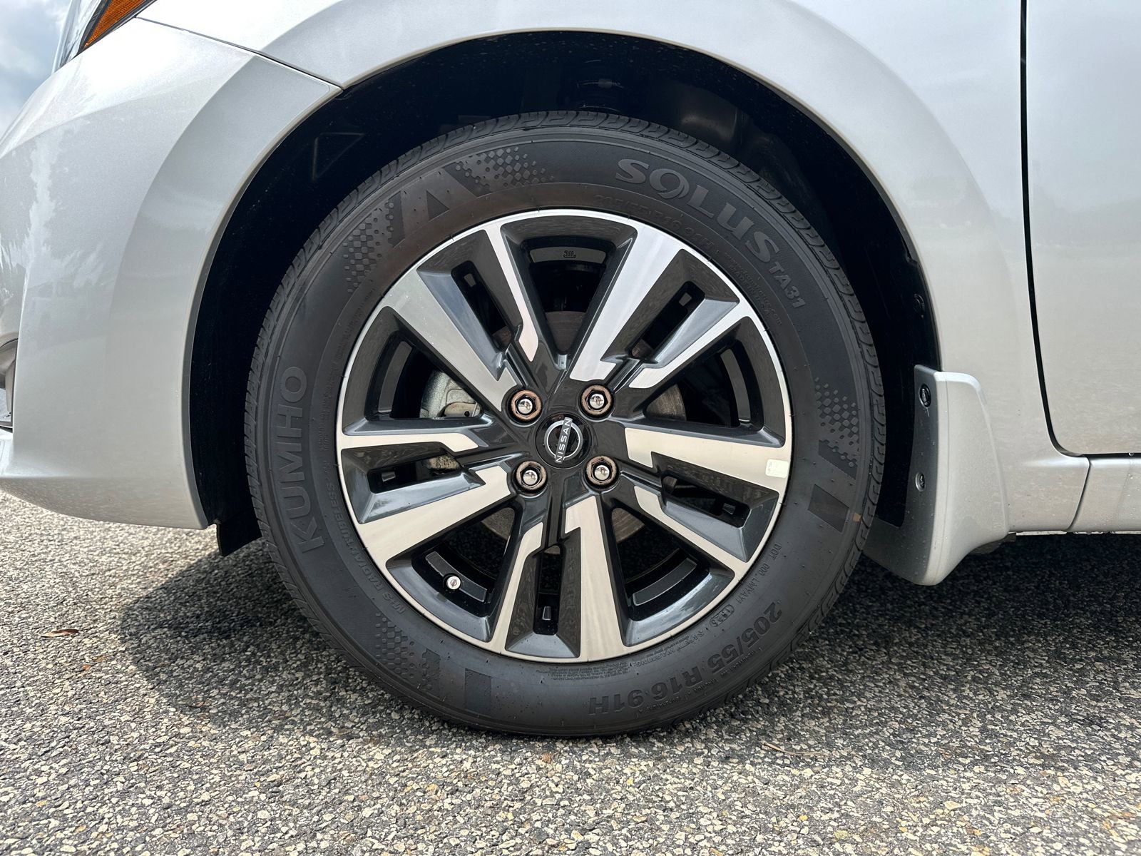 New 2025 Nissan Versa S w/ S Plus Package FWD image 11