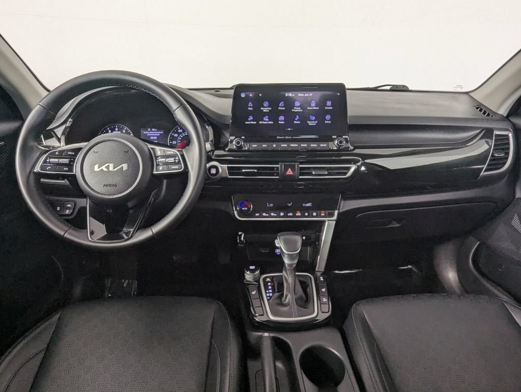 Used 2022 Kia Seltos EX AWD/4WD image 15