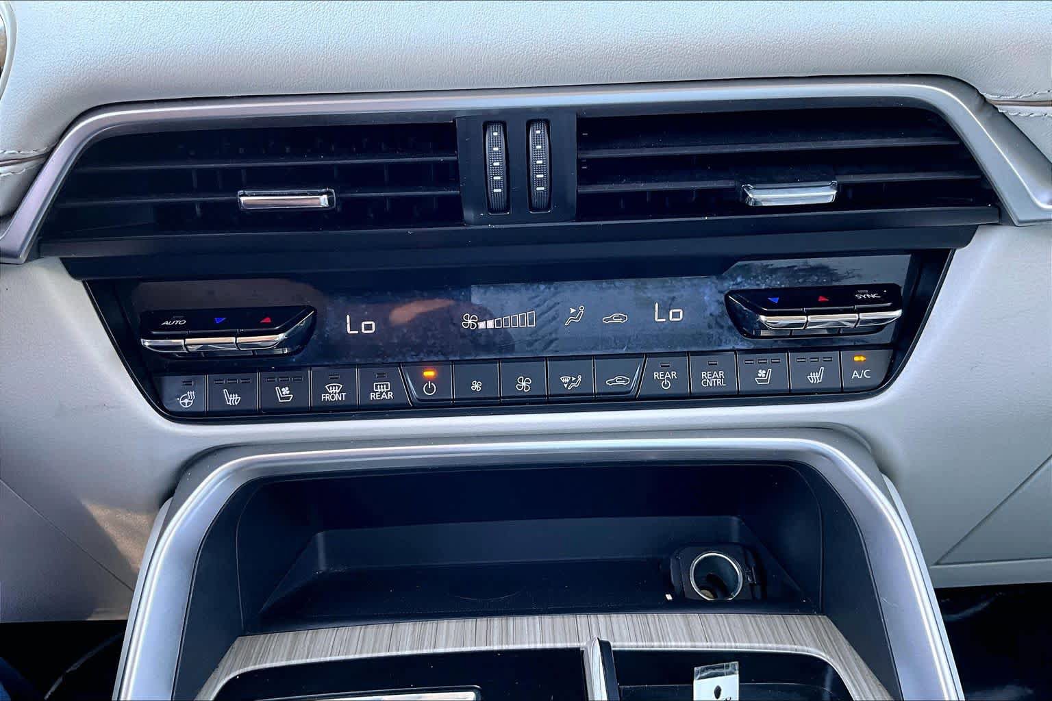 Used 2024 MAZDA CX-90 Plug-In Hybrid w/ Premium Plus AWD/4WD image 35