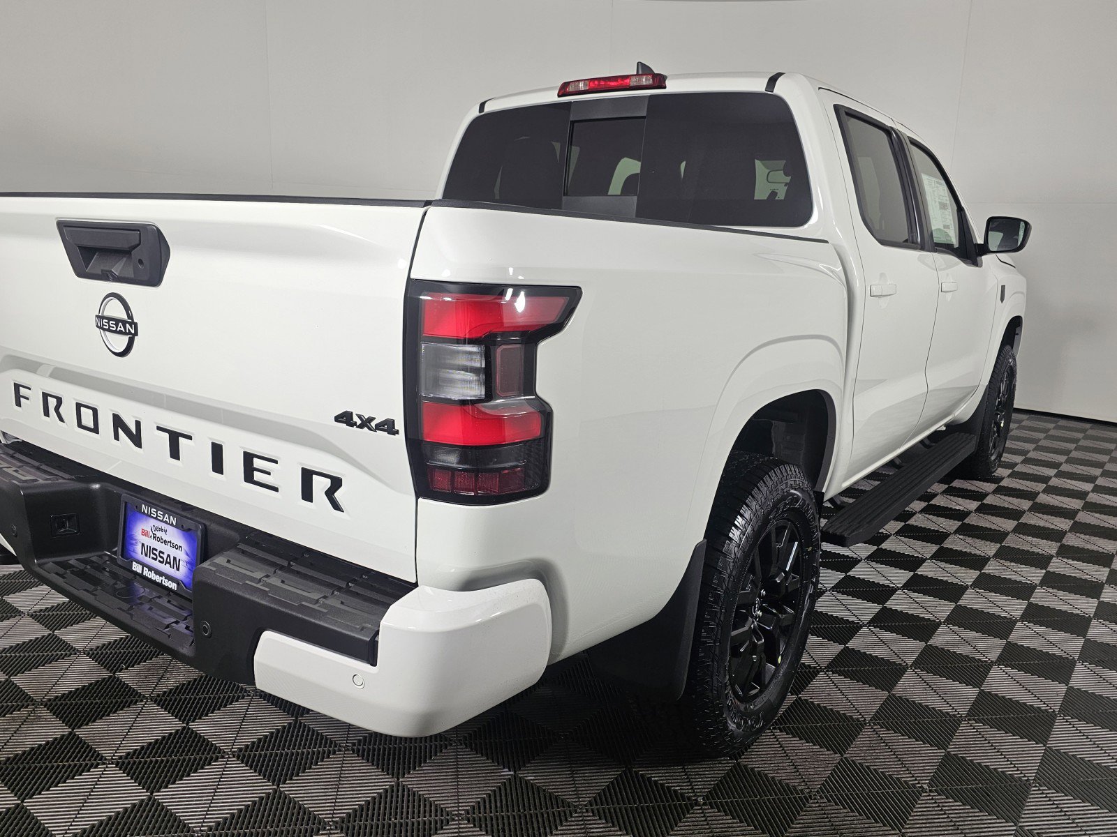 New 2026 Nissan Frontier SV image 4