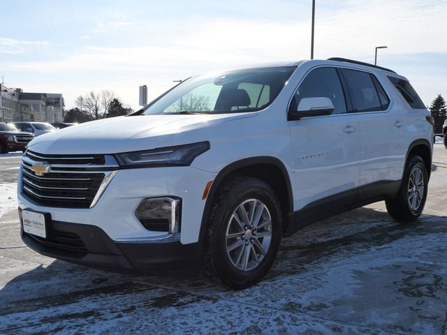 Used 2023 Chevrolet Traverse LT FWD image 3