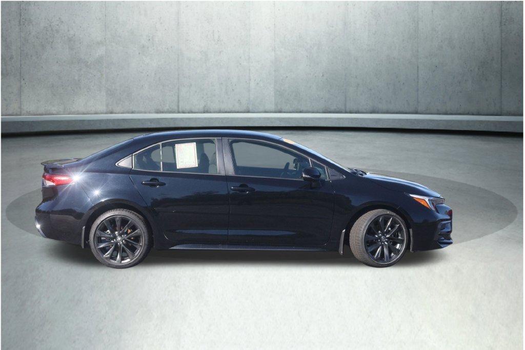 Used 2026 Toyota Corolla SE FWD image 21