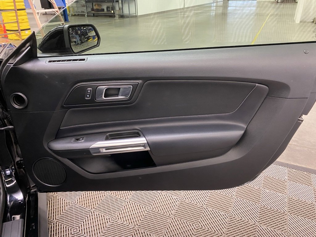 Used 2020 Ford Mustang GT image 16