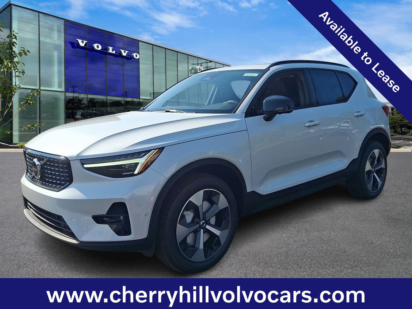 Certified 2026 Volvo XC40 B5 Plus w/ Protection Package Premier image 5