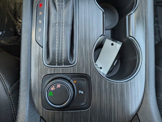 Used 2019 GMC Acadia SLT w/ LPO, Floor Liner Package image 16