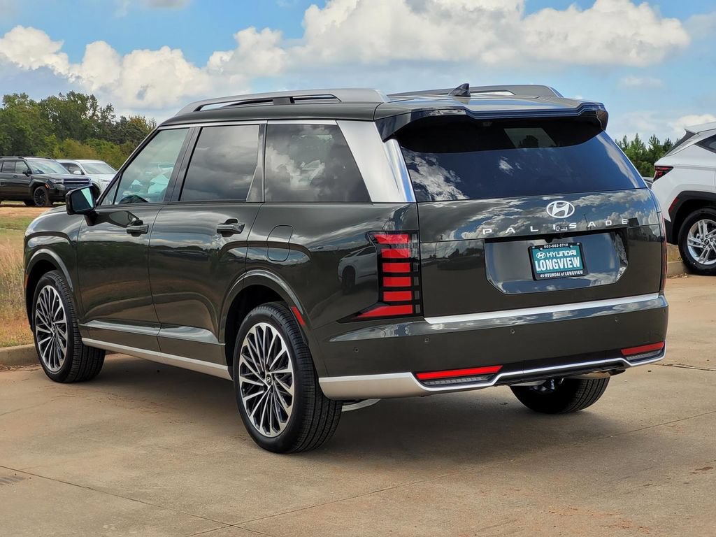 New 2026 Hyundai Palisade Calligraphy FWD image 3