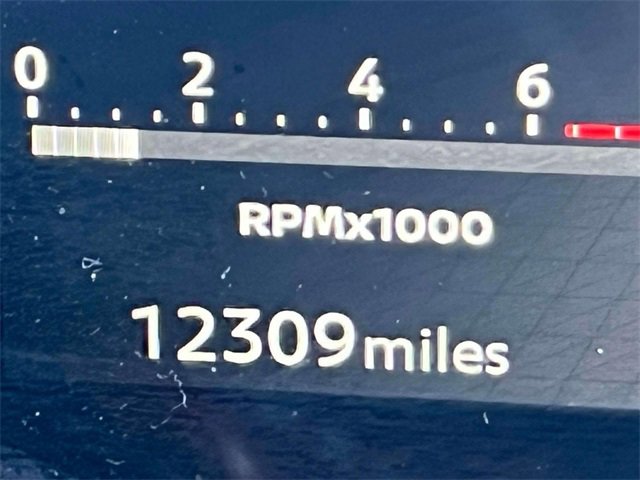 Used 2025 Nissan Kicks SR image 25