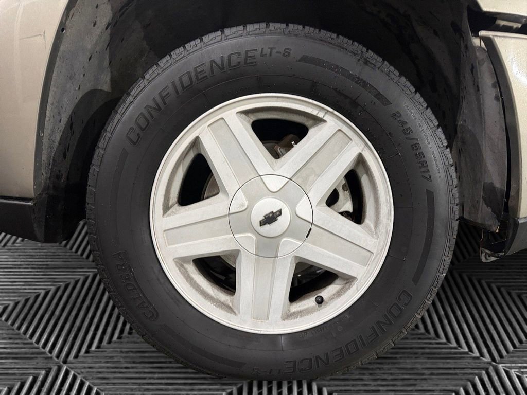 Used 2003 Chevrolet TrailBlazer LTZ image 11
