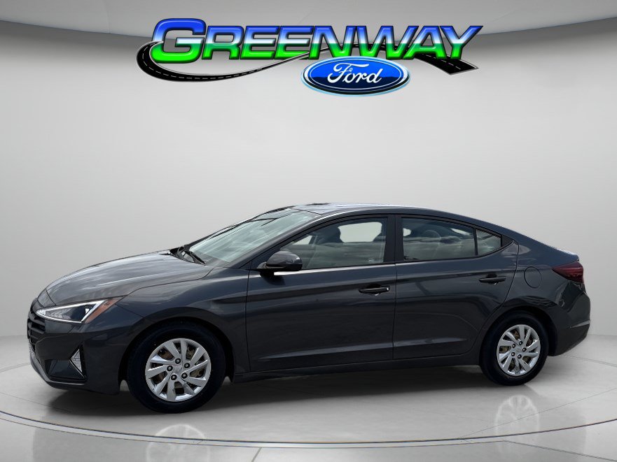 Used 2020 Hyundai Elantra SE FWD image 1