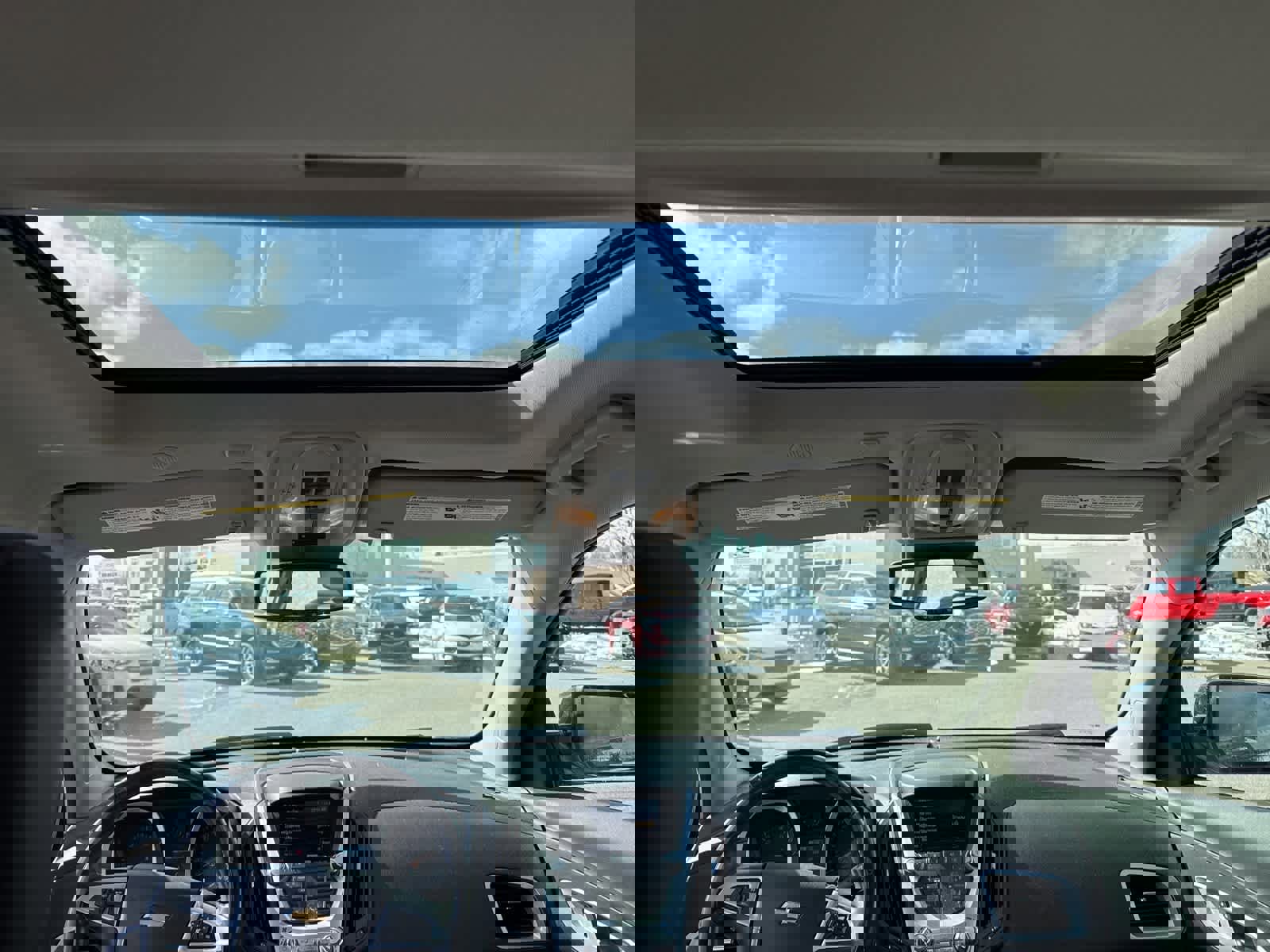 Used 2017 Chevrolet Equinox LT image 19