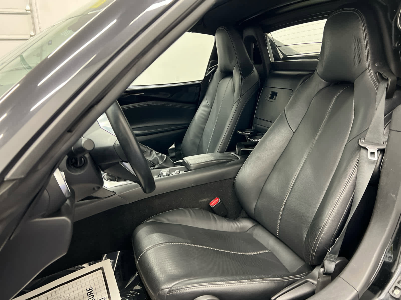 Used 2021 MAZDA MX-5 Miata RF Grand Touring image 10