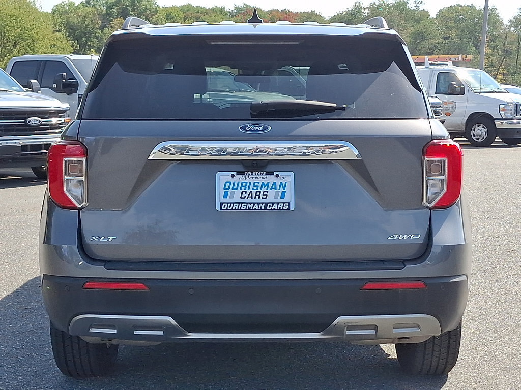 Used 2023 Ford Explorer XLT w/ Equipment Group 202A AWD/4WD image 5