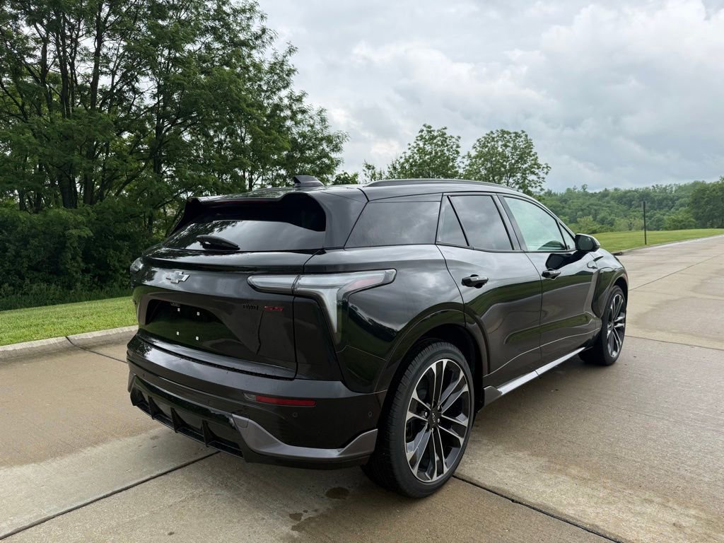 Used 2026 Chevrolet Blazer EV SS AWD/4WD image 3