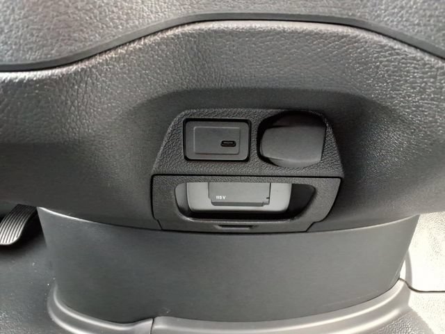 New 2026 Mercedes-Benz Sprinter 2500 image 8