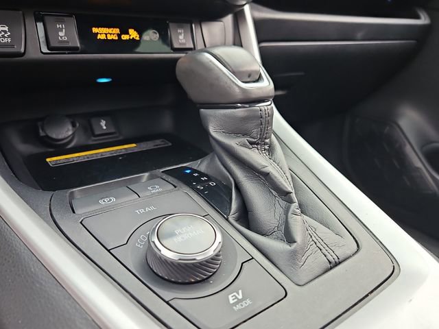 Used 2021 Toyota RAV4 XSE image 22