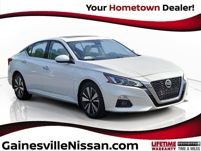 Used 2021 Nissan Altima 2.5 SL image 1