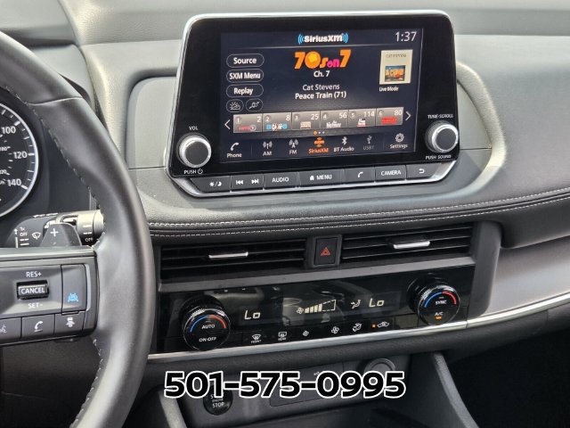 Used 2025 Nissan Rogue SV AWD/4WD image 23