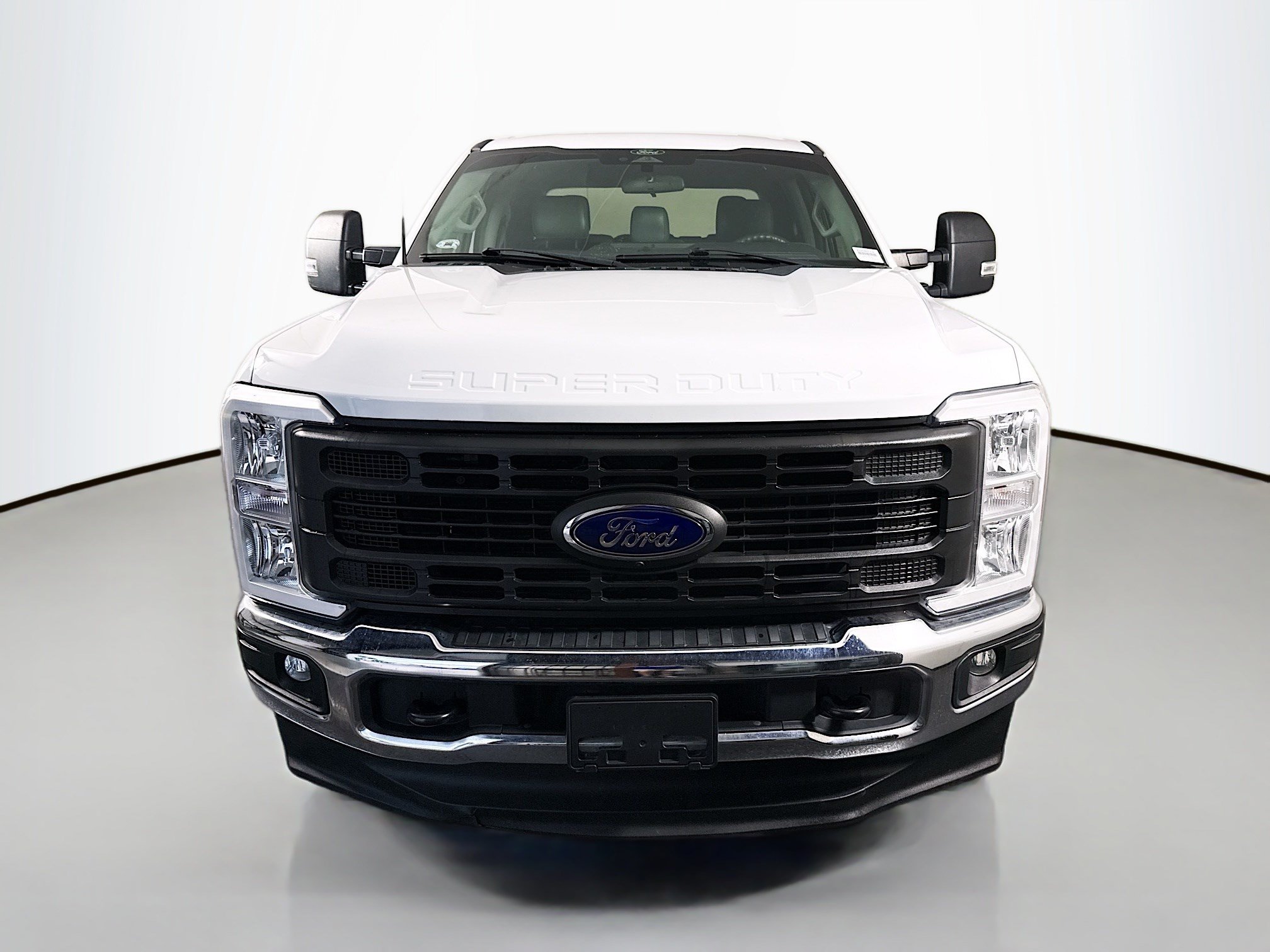 Used 2024 Ford F250 XL w/ 360-Degree Camera Package AWD/4WD image 2