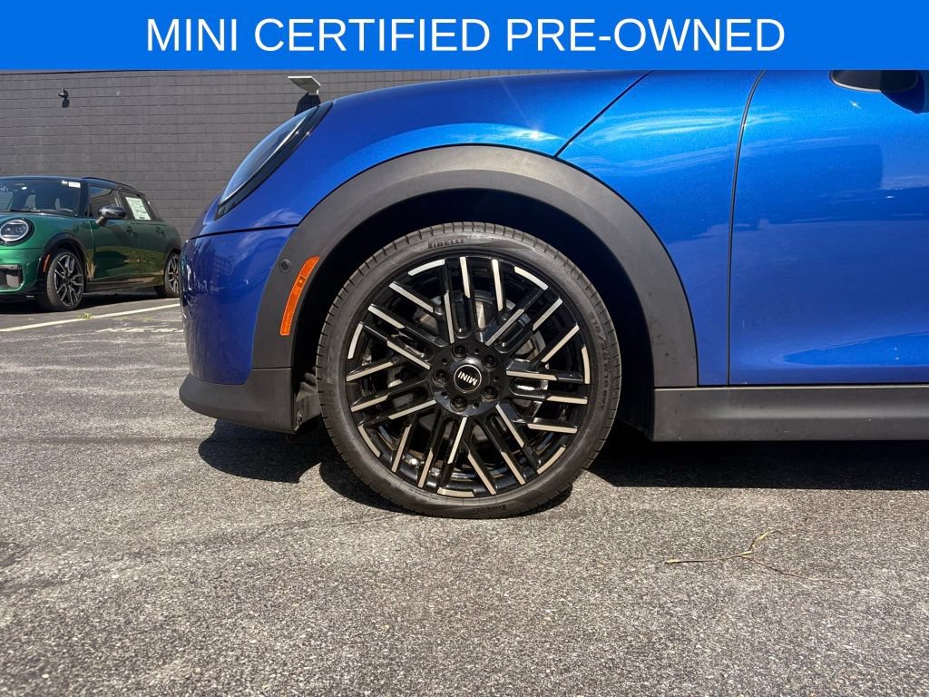 Certified 2025 MINI Cooper S FWD image 11