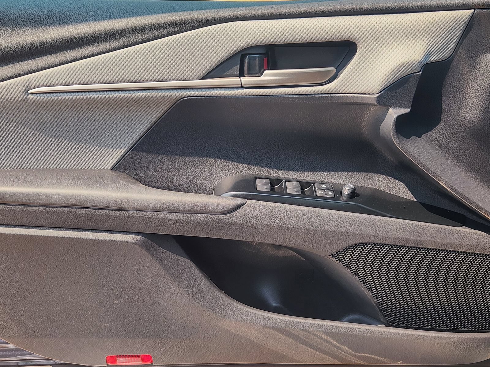 New 2026 Toyota Camry SE FWD image 22