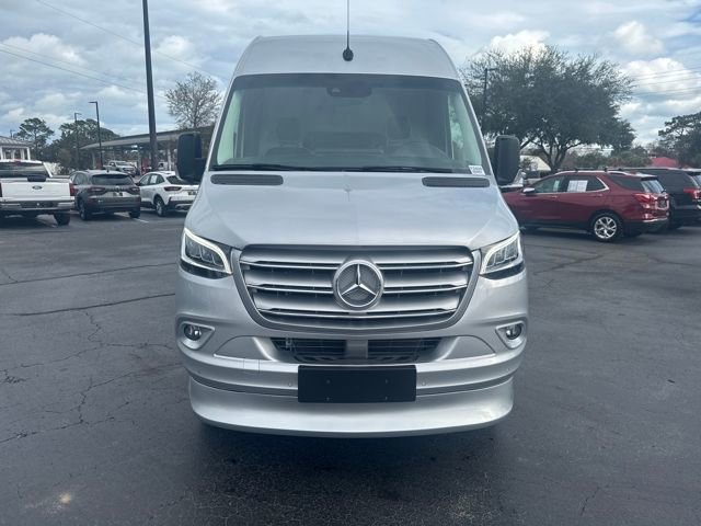 Used 2023 Mercedes-Benz Sprinter 3500 image 2