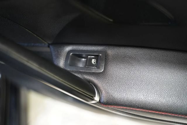Used 2018 Volkswagen GTI Autobahn FWD image 39
