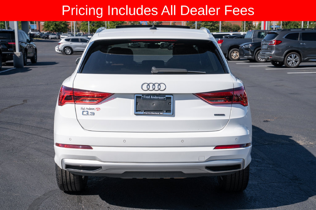 Used 2021 Audi Q3 2.0T Premium w/ Convenience Package AWD/4WD image 4